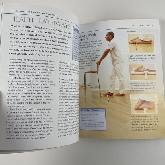 📚 3/$25 Reflexology: Health at Your Finger Tips by Barbara & Kevin Kunz - Picture 5 of 9